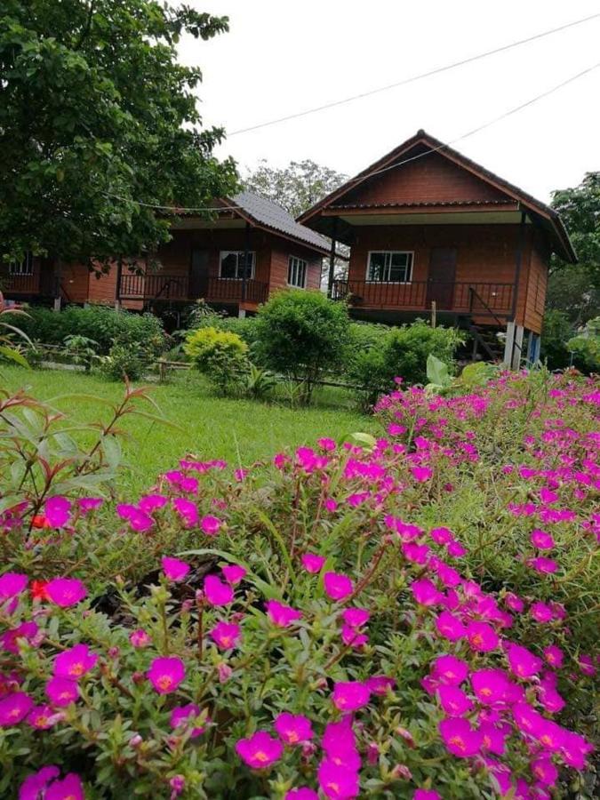 Pasanchai Bungalow Ванг Виенг Екстериор снимка