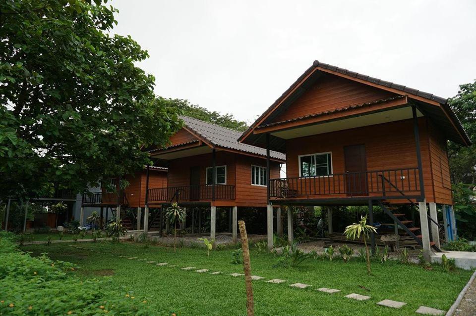Pasanchai Bungalow Ванг Виенг Екстериор снимка